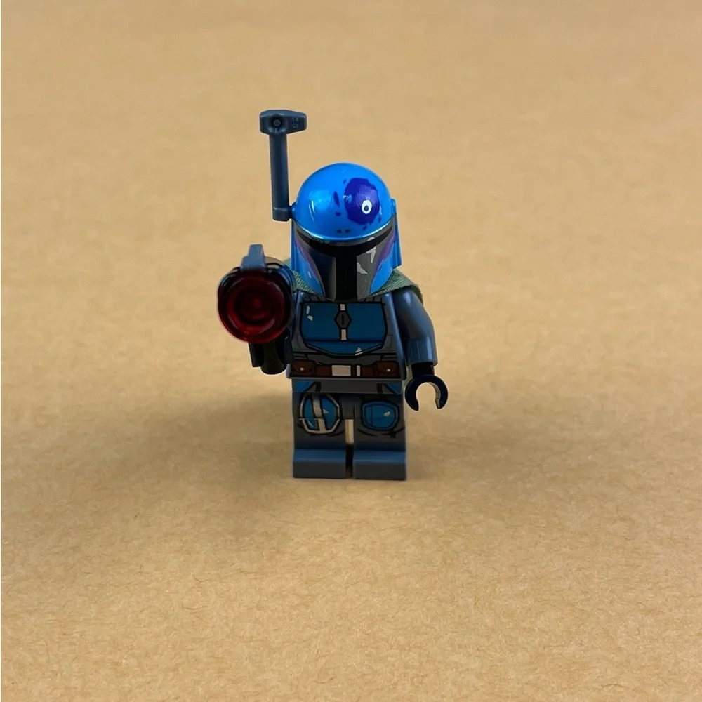 LEGO Star Wars Mandalorian Tribe Warrior Minifigure Olive Green Cape sw1080 2”